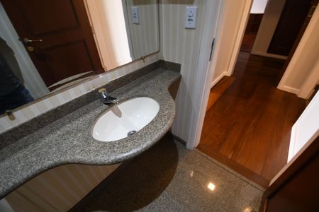 Apartamento para alugar com 137m², 3 quartos e 2 vagasLavabo