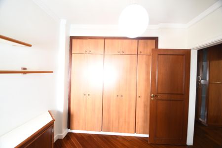 Apartamento para alugar com 137m², 3 quartos e 2 vagasQuarto 2