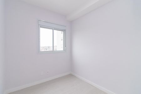 Quarto 2 de apartamento para alugar com 2 quartos, 42m² em Jardim Maringa, São Paulo