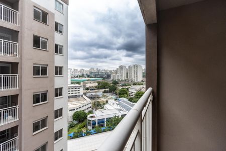 Apartamento para alugar com 34m², 2 quartos e sem vagaVaranda