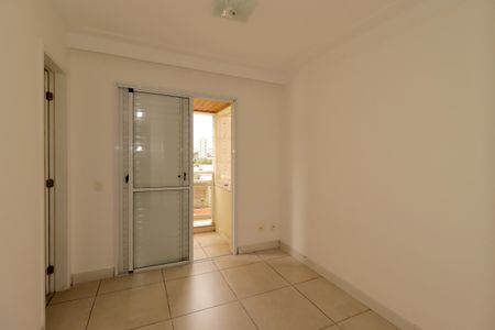 Apartamento à venda com 128m², 3 quartos e 2 vagasSuíte 2