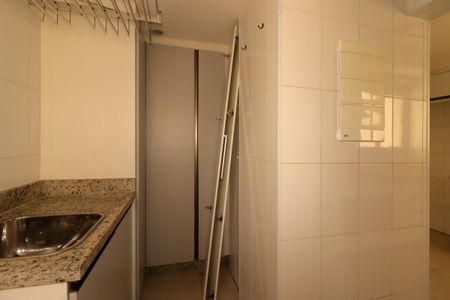 Apartamento à venda com 128m², 3 quartos e 2 vagasÁrea de Serviço