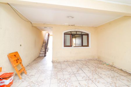 Casa à venda com 130m², 3 quartos e 2 vagasGaragem