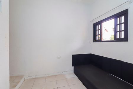 Casa à venda com 130m², 3 quartos e 2 vagasQuarto de Serviço