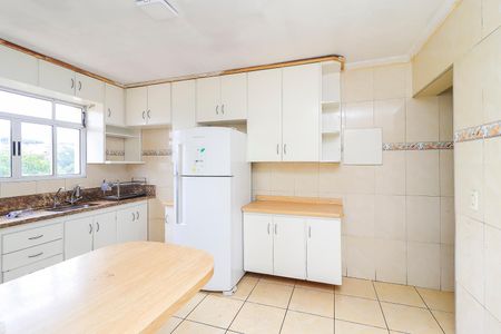 Casa à venda com 130m², 3 quartos e 2 vagasCozinha