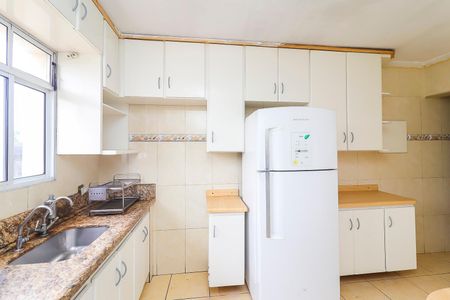 Casa à venda com 130m², 3 quartos e 2 vagasCozinha