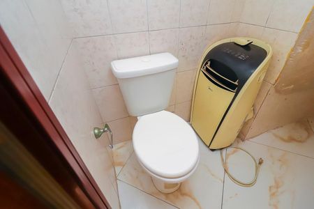 Casa à venda com 130m², 3 quartos e 2 vagasLavabo