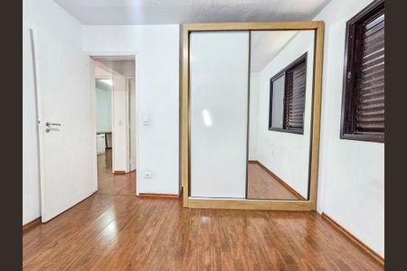 Apartamento à venda com 103m², 3 quartos e 1 vagaQuarto 2