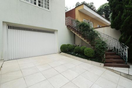 Casa à venda com 705m², 4 quartos e 6 vagasGaragem