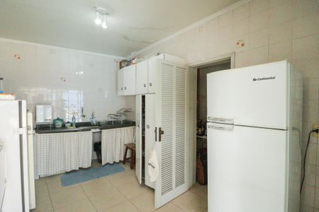 Casa à venda com 705m², 4 quartos e 6 vagasChurrasqueira