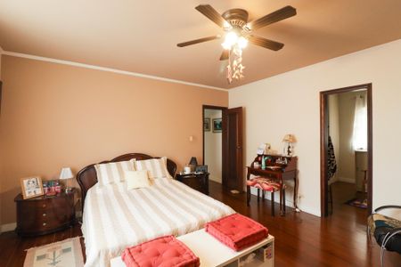 Casa à venda com 705m², 4 quartos e 6 vagasSuíte 2