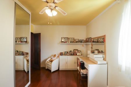 Casa à venda com 705m², 4 quartos e 6 vagasQuarto 1