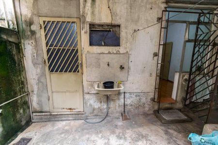 Apartamento para alugar com 79m², 2 quartos e sem vagaVaranda