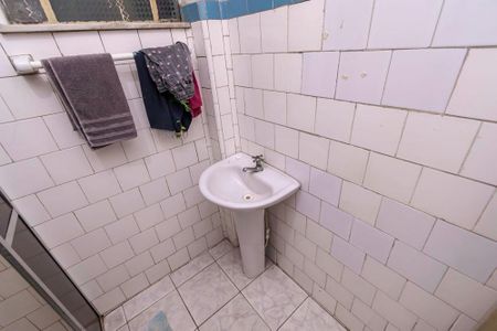 Apartamento para alugar com 79m², 2 quartos e sem vagaBanheiro