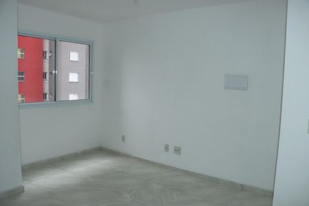 Apartamento para alugar com 2 quartos, 52m² em Jardim de Lourdes, Embu das Artes
