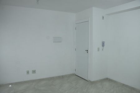 Apartamento para alugar com 2 quartos, 52m² em Jardim de Lourdes, Embu das Artes