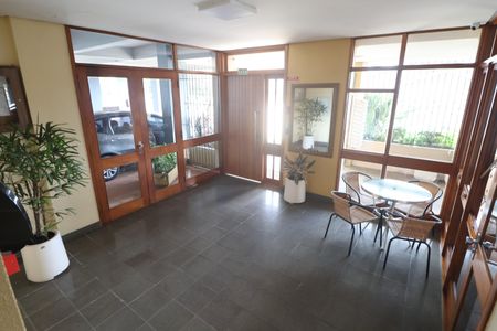 Apartamento para alugar com 82m², 2 quartos e 1 vagaHall de entrada