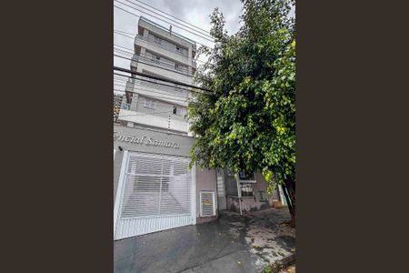 Apartamento à venda com 120m², 2 quartos e 2 vagasFachada