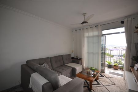 Apartamento para alugar com 76m², 3 quartos e 1 vagaSala