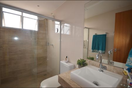 Apartamento para alugar com 76m², 3 quartos e 1 vagaBanheiro Social