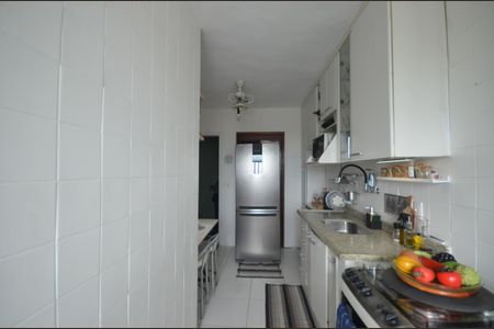 Apartamento para alugar com 76m², 3 quartos e 1 vagacozinha