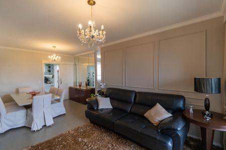 Apartamento à venda com 117m², 3 quartos e 2 vagas Apartamento à venda com 117m², 3 quartos e 2 vagasSalas