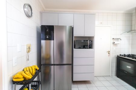 Apartamento à venda com 117m², 3 quartos e 2 vagas Apartamento à venda com 117m², 3 quartos e 2 vagasCozinha