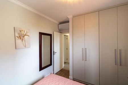 Apartamento à venda com 117m², 3 quartos e 2 vagas Apartamento à venda com 117m², 3 quartos e 2 vagasquarto 02
