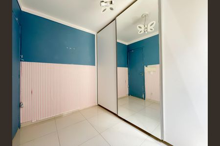 Apartamento à venda com 92m², 3 quartos e 2 vagas Apartamento à venda com 92m², 3 quartos e 2 vagasQuarto 2