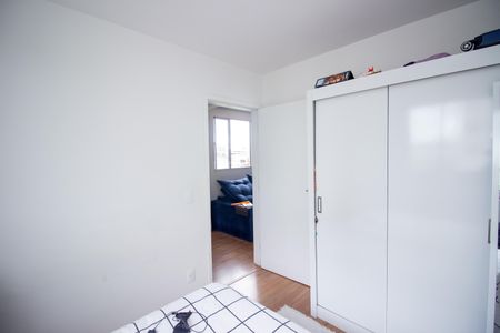 Quarto 1 de apartamento para alugar com 2 quartos, 56m² em Maria da Conceicao, Contagem