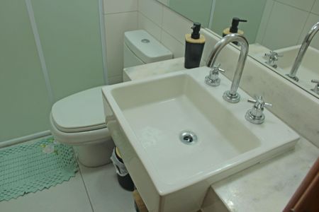 Apartamento para alugar com 59m², 2 quartos e 1 vagaBanheiro