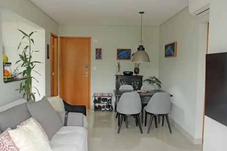 Apartamento para alugar com 59m², 2 quartos e 1 vagaSala