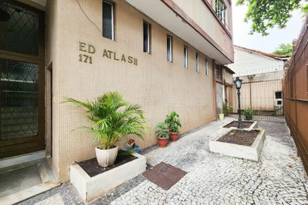 Apartamento para alugar com 70m², 2 quartos e sem vagaÁrea Comum 