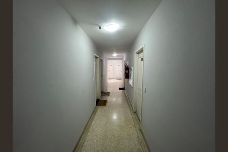 Apartamento à venda com 66m², 2 quartos e sem vagaCorredor
