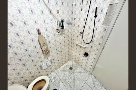 Apartamento à venda com 66m², 2 quartos e sem vagaBanheiro