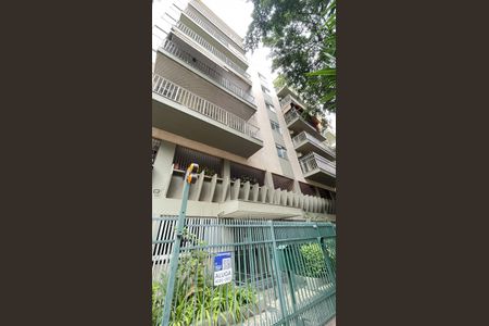 Apartamento à venda com 96m², 2 quartos e 1 vagaPlaquinha