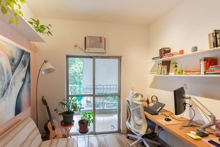 Apartamento à venda com 96m², 2 quartos e 1 vagaQuarto 1