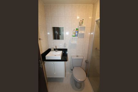 Banheiro de apartamento para alugar com 2 quartos, 54m² em Monte Castelo, São José dos Campos