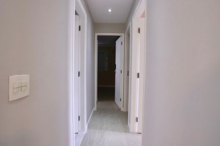 Apartamento para alugar com 76m², 3 quartos e 1 vagaCorredor
