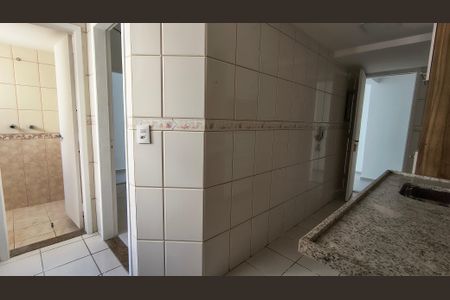 Apartamento para alugar com 161m², 3 quartos e 2 vagas Apartamento para alugar com 161m², 3 quartos e 2 vagasCozinha e Área de Serviço