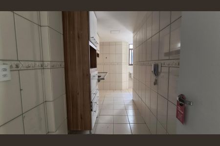 Apartamento para alugar com 161m², 3 quartos e 2 vagas Apartamento para alugar com 161m², 3 quartos e 2 vagasCozinha e Área de Serviço
