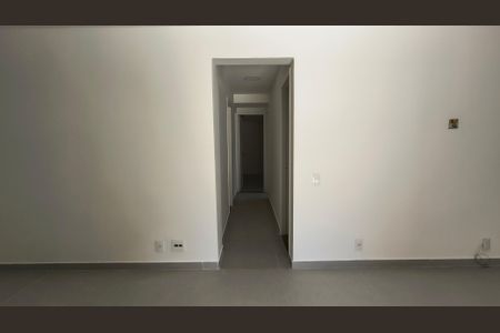 Sala de apartamento para alugar com 3 quartos, 70m² em Recreio dos Bandeirantes, Rio de Janeiro