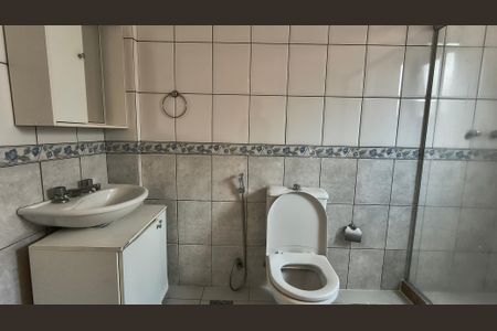 Apartamento para alugar com 161m², 3 quartos e 2 vagas Apartamento para alugar com 161m², 3 quartos e 2 vagasBanheiro da Suíte