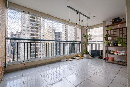 Varanda de apartamento à venda com 3 quartos, 76m² em Pinheiros, São Paulo