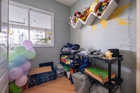 Apartamento à venda com 76m², 3 quartos e 2 vagasQuarto 3