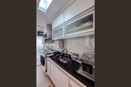 Apartamento à venda com 86m², 2 quartos e 1 vaga Apartamento à venda com 86m², 2 quartos e 1 vagaCozinha