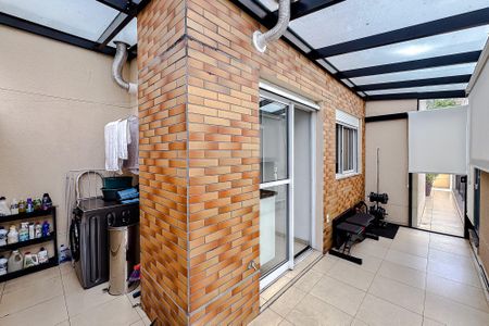 Apartamento à venda com 86m², 2 quartos e 1 vaga Apartamento à venda com 86m², 2 quartos e 1 vagaÁrea de Serviço