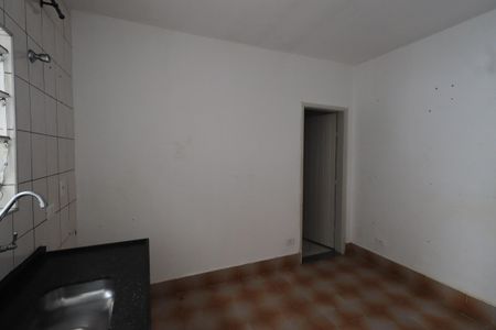 Sala/Cozinha de casa para alugar com 1 quarto, 55m² em Vila Carrão, São Paulo