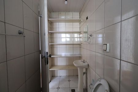 Casa para alugar com 55m², 1 quarto e sem vagaBanheiro