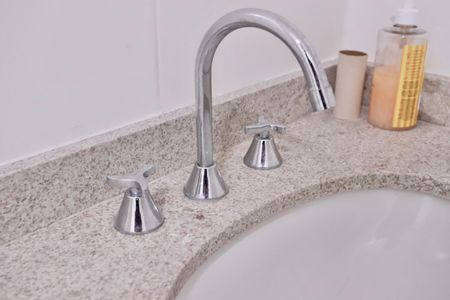 Apartamento à venda com 83m², 3 quartos e 1 vagaBanheiro do Quarto 1